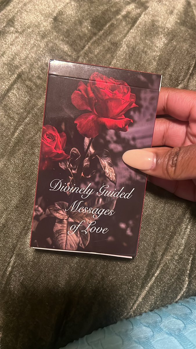 yayatheempath_'s tweet photo. 💌tip based loved messages
- comment your name/initials and I’ll pull one card for you 
- tips get priority and more cards
- mbf/like/rt
- cashapp : $breyanabrewer
- dm if you tip 🥺 https://t.co/msIPS8q2z5