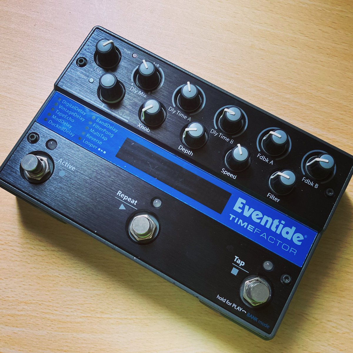 yagi_k0285_neko's tweet image. 😳
#eventide #timefactor #guitar