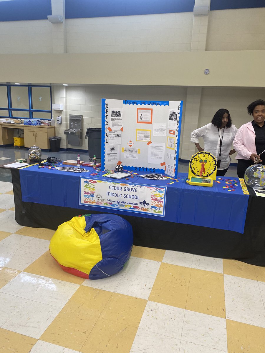 Curriculum Night at Cedar Grove Middle School was a success. It provided parents with an insight into their child’s education. Each department had a table decorated with content information. Parents enjoyed the gallery walk.<a href="/DeKalbSchools/">DeKalb Schools, GA</a> <a href="/DCSDRegionVII/">Area 3 Elementary - DeKalb County Public Schools</a> <a href="/Cgms_DCSD/">CGMS_DCSD</a>