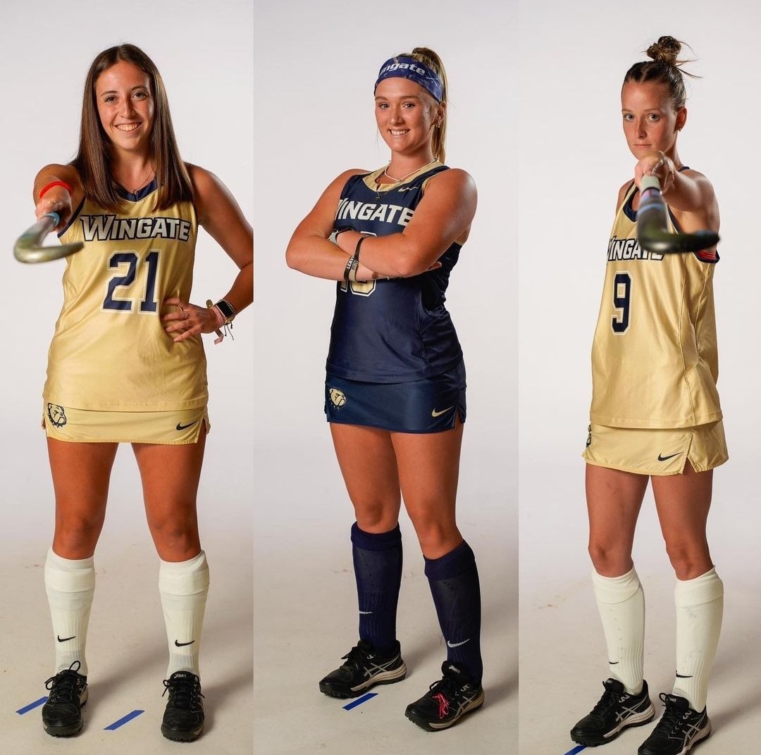 Wingate_FH's tweet image. 🚨Annoucement!!!

Here to introduce...your 2023 WUFH leaders 🥁
Riley, Kayleigh, and Rylie 🐾🏑

We're so proud and excited for this group! Now, let's get after it 😤

#WUFH #WingateFieldHockey #TeamTwo #OneDog #Bulldogs