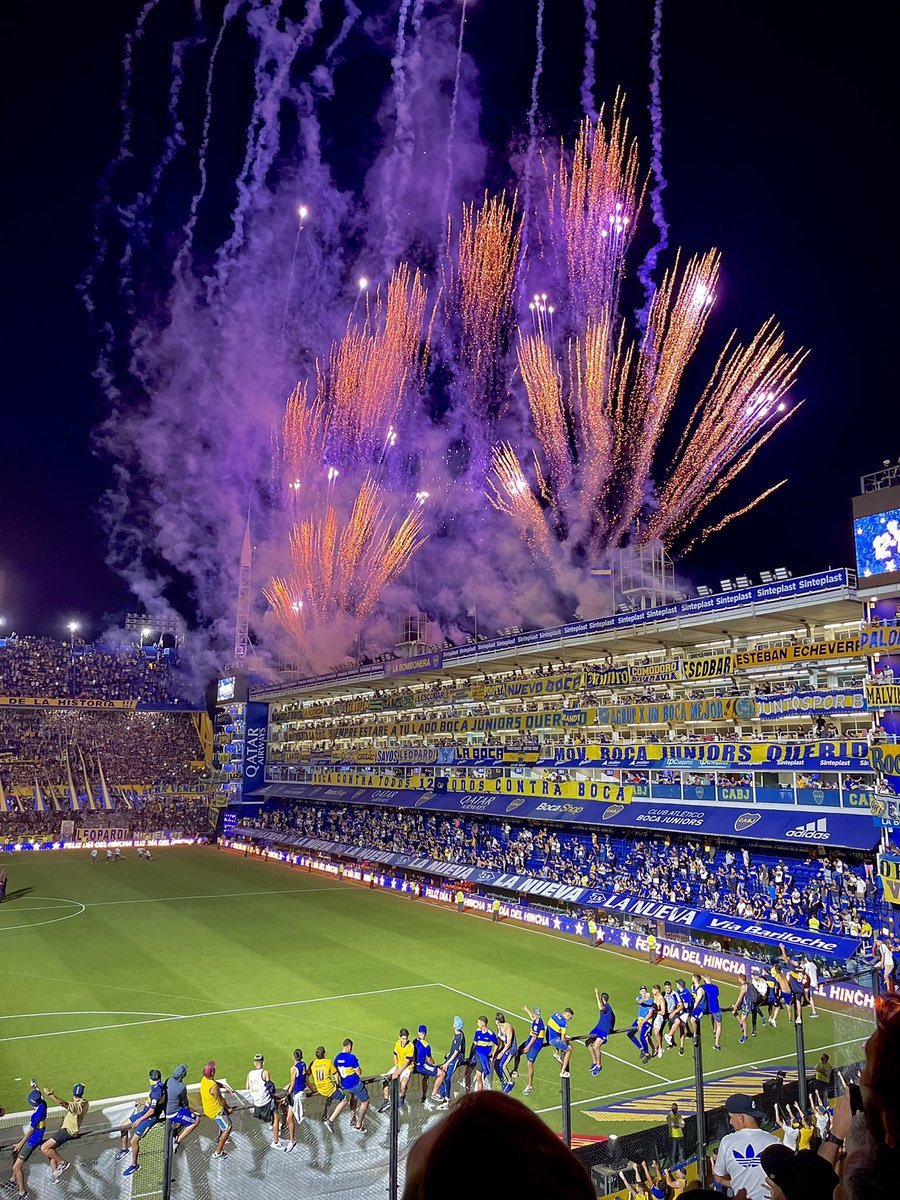 HOY JUEGA BOCA. ES HOY