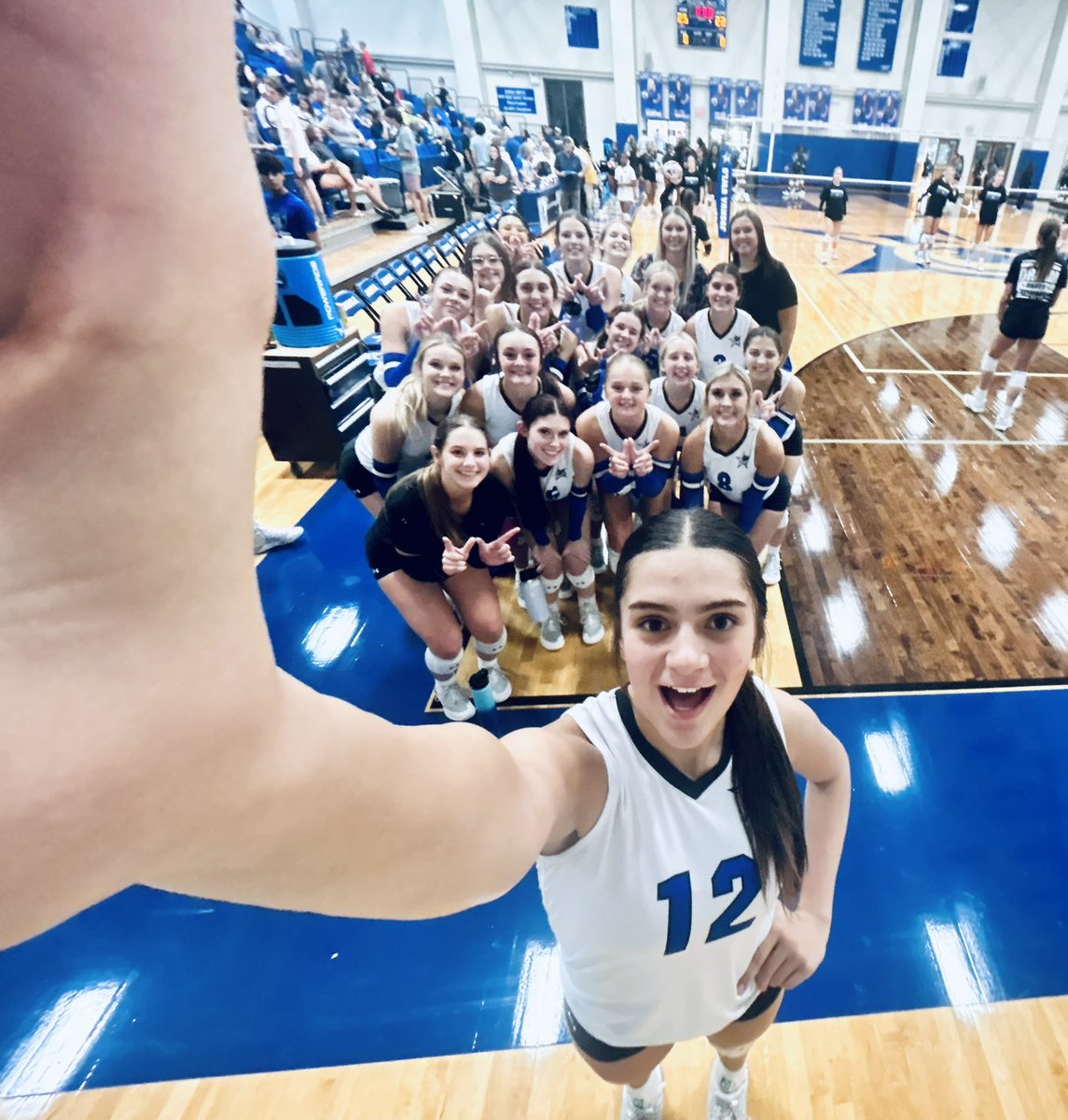 Joshua Volleyball tweet media