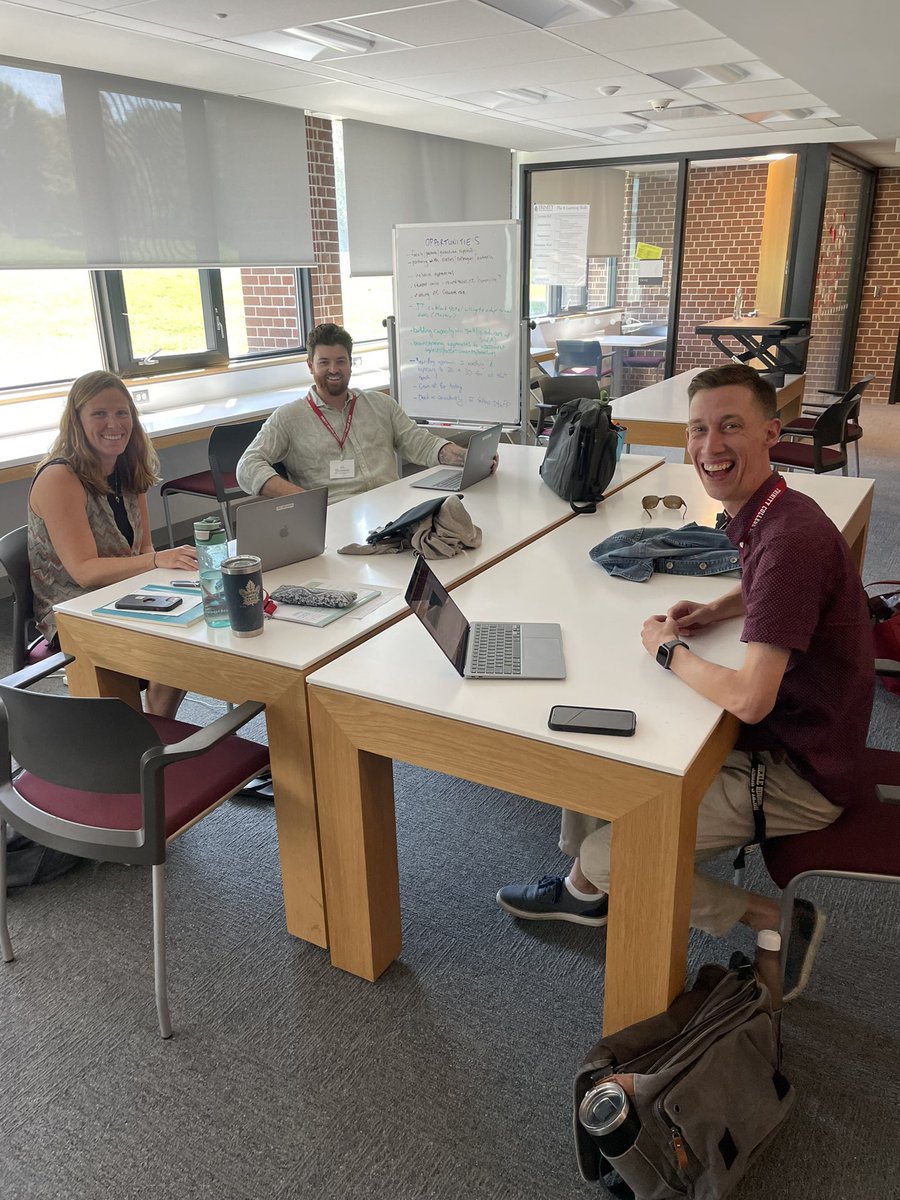 AOG16's tweet image. The Dream Team. Team Awesome. Couldn’t ask for a more thoughtful crew to support student learning @TCSBears 👌. #academicsupport #swot #septemberstart #studentsfirst