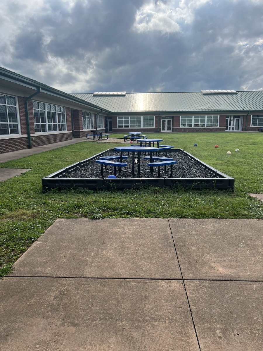 Dr. Tara Churchwell tweet media