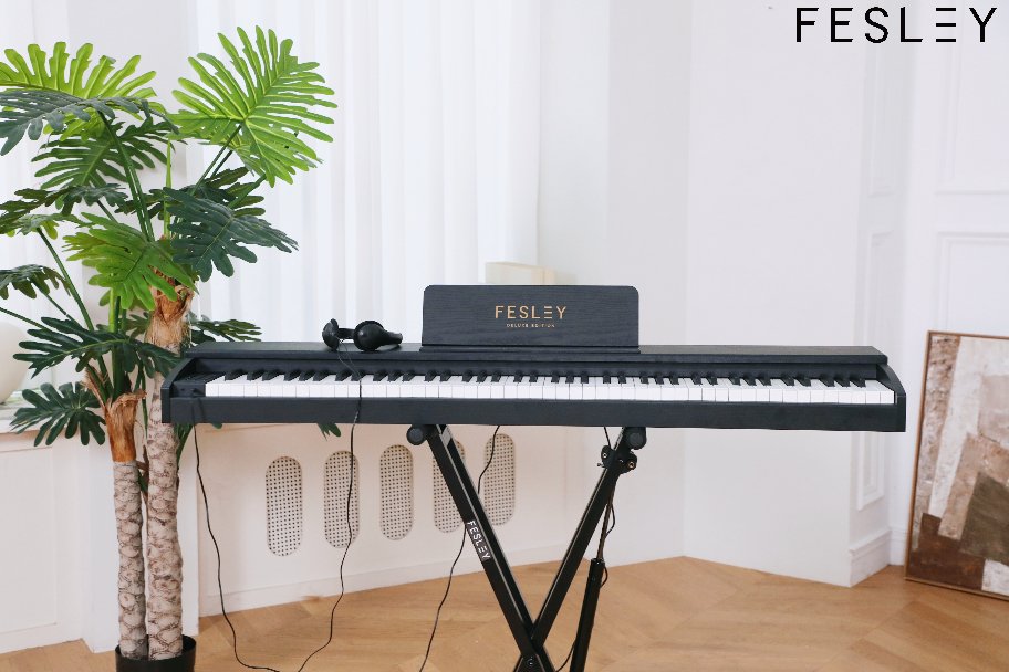 FesleyMusic's tweet photo. 🎹 Start your musical journey with FEP660 🎵
🔹 High Quality Tone
🔹 Multi-functional learning mode
🔹 Connect to Smart Devices
🎵 Best for a music lover or a beginner🎹
✨Pick Up Now: https://t.co/YMoJwgCzTB
#digitalpiano #Fesley #music #piano https://t.co/45axuUPkvV