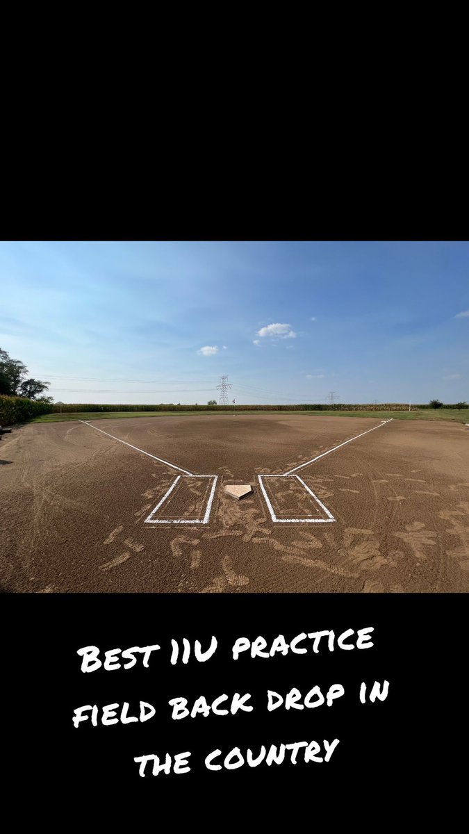 Rebels7u's tweet photo. “Is this heaven?” “No this is Nebraska!”
#FieldofDreams2 https://t.co/ZhfIJl4aya