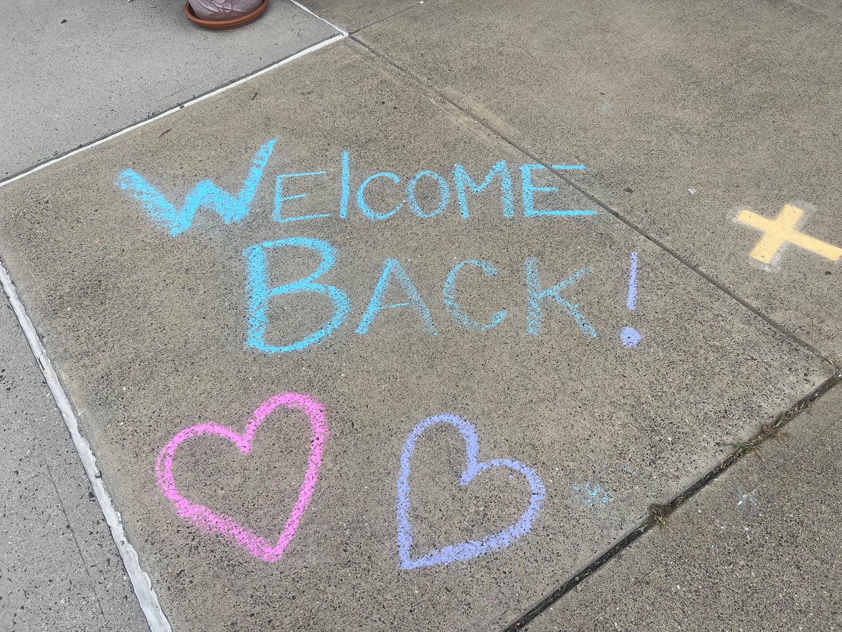 Welcome Back!! #FirstDayofSchool #AISPride <a href="/Danburyk12/">DanburyPublicSchools</a> <a href="/SuperDanburyk12/">DanburyPublicSchools</a>