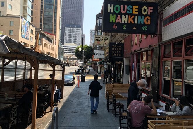 PickwickHotel's tweet photo. Visit a country inside the city of San Francisco https://t.co/awwAV0dqOI https://t.co/hjuqVE4btB