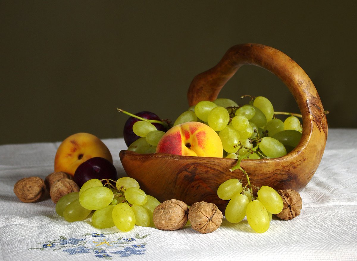realdiethealthy's tweet photo. Fill your plate with a rainbow of fruits to maximize your nutrient intake and support your immune system. ππ #ImmuneBoost #RainbowPlate #FruitfulHealth #NutrientDense #WellnessBoost https://t.co/O0RmENwFfI