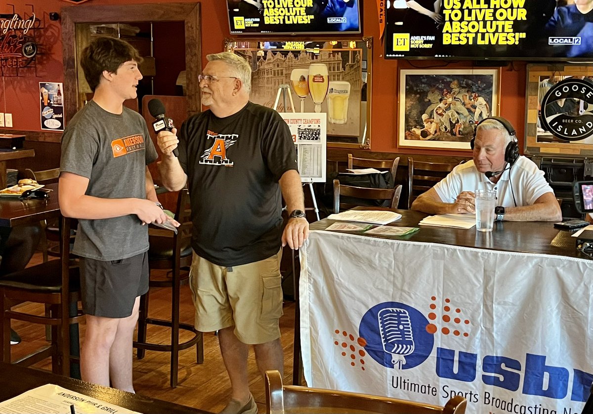 AHS_TDClub's tweet photo. 🎙️ Another great night at @usbnsports Raptor Recap with record attendance! 

⭐️ Congrats to this week’s JV and Freshman @_AHS_Football Players of the Game- Brady Kuhn, @Will_White6 @EthanLisi_ ⭐️

#WorkWins #TheTraditionContinues https://t.co/VAYoqnpuva