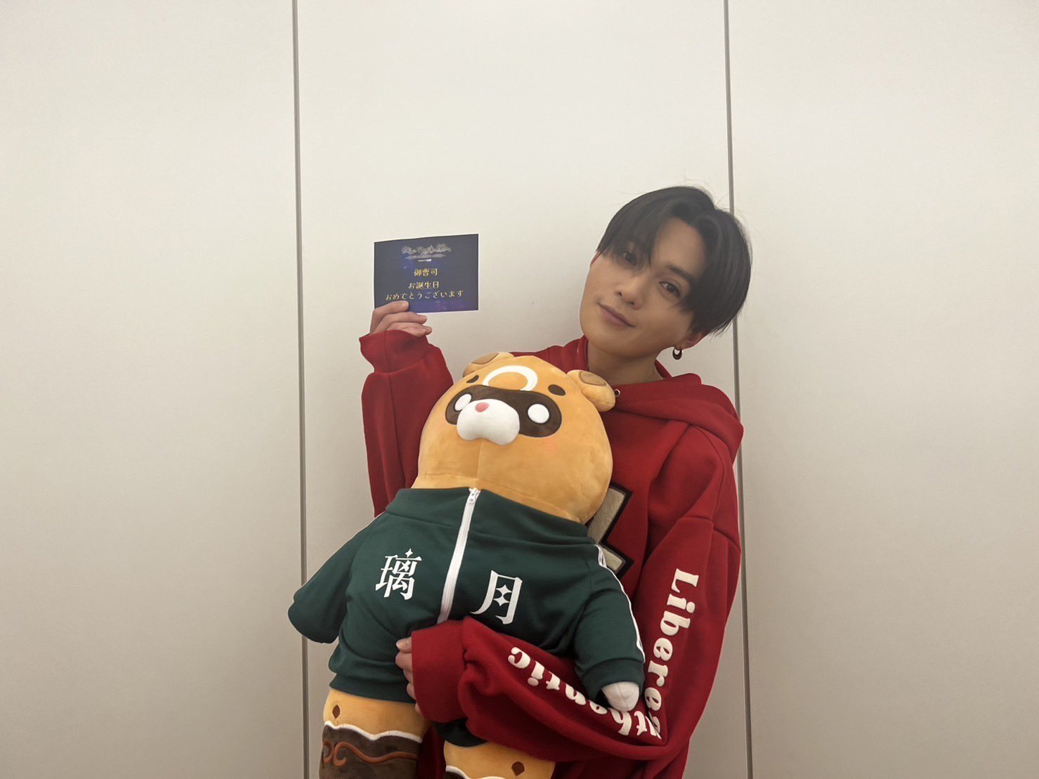 八木勇征1st写真集『CONTACT』【公式】 on X: 八木勇征1st写真集『CONTACT』【公式】 on X:
