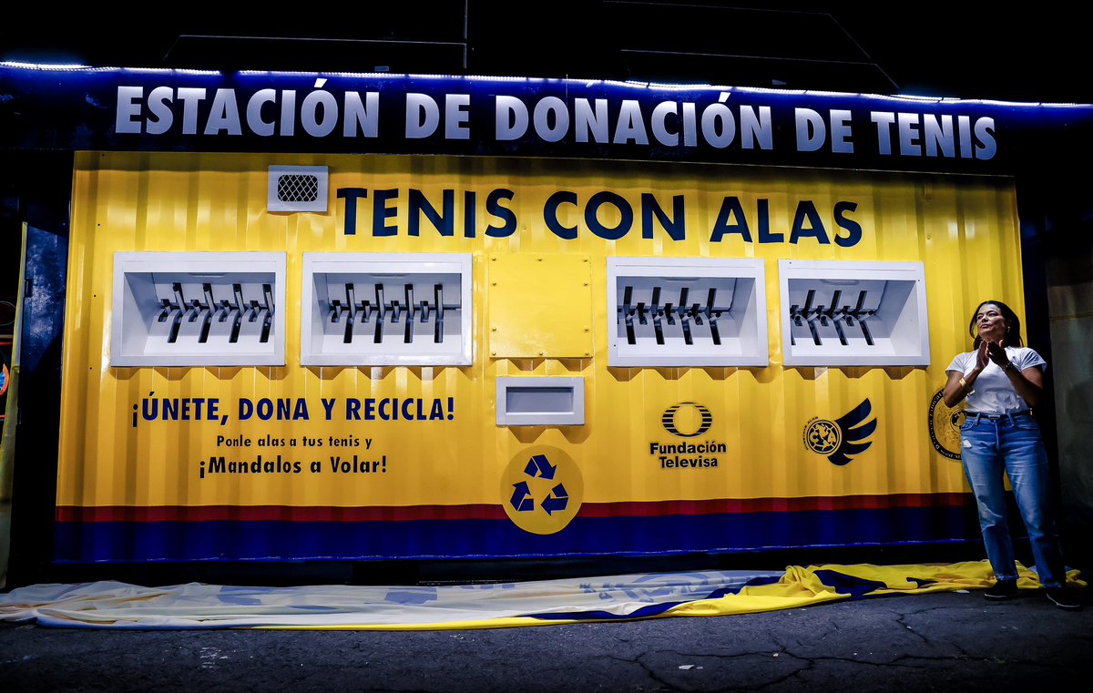 AmericaFemenil's tweet photo. Este es el nuevo contenedor 𝐓𝐞𝐧𝐢𝐬 𝐜𝐨𝐧 𝐚𝐥𝐚𝐬 que estarán en nuestros juegos en el @EstadioAzteca 🦅✨ 

Dona tus tenis. #EstoEsAmérica https://t.co/XLkrWEDe85