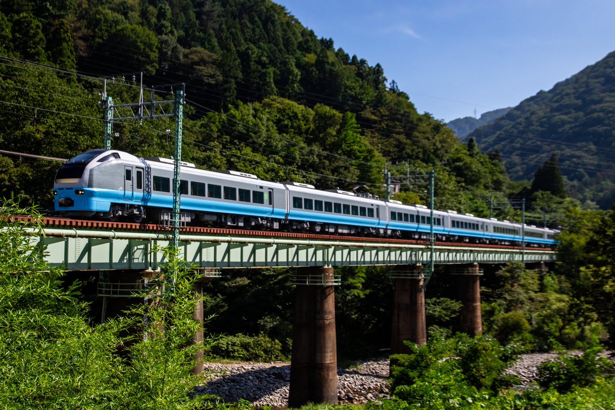 756E_aisatnahP's tweet photo. 2023/08/29-30
AT出場・勝田転属回送
E653系1000番台U-102編成 https://t.co/E5KkFz0Yw6