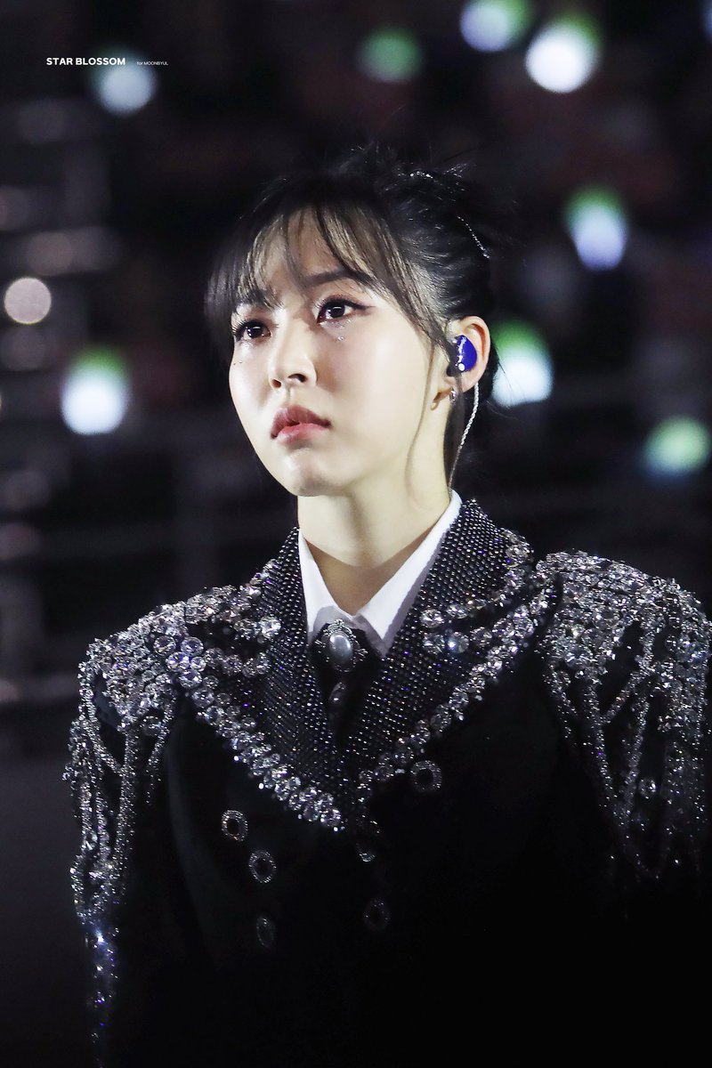 moonbyul pics tweet media