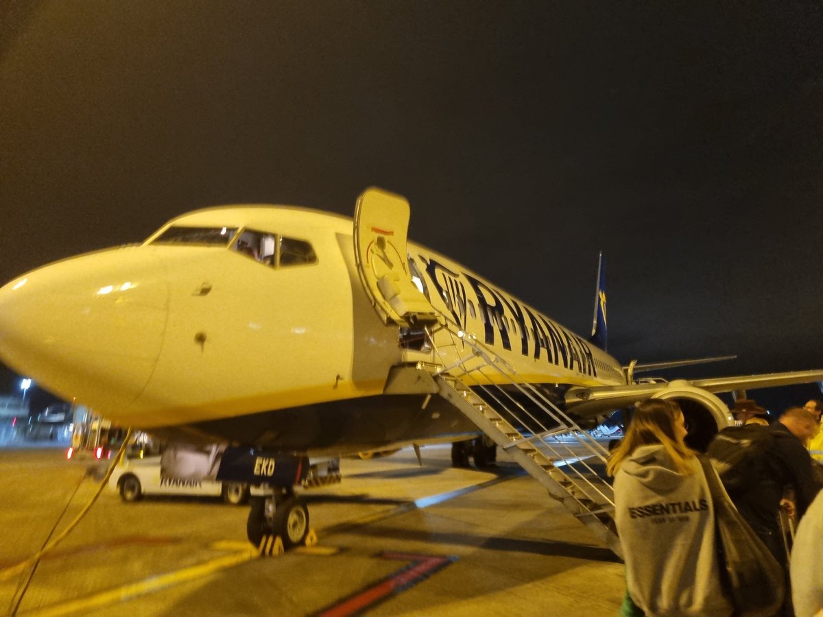 typhoon2017's tweet photo. @Ryanair  back in july 4 flights with ryanair with in 3 days of each other  you sure are my favourite airliner all thanks to you im able to travel the world https://t.co/m59zgx1JLL