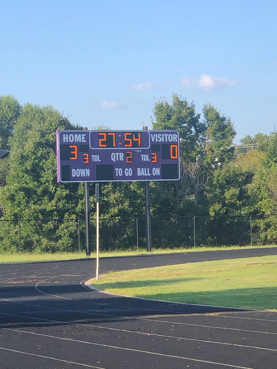 FACaneRidge's tweet photo. Let's Go Lady Ravens Soccer Team!💜🖤 #Victorious #PurplePride #GreatDayToBeARaven @msimms03 @CaneRidgeHS @cane_ridge @therealDrHoward @CRHSschoolcoun1 https://t.co/3OHBGel4zH