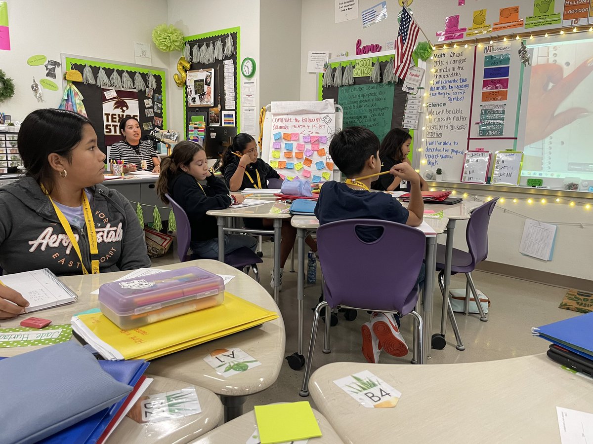 MrsMuro2018's tweet photo. 5th grade classes were Rockin’ &amp; Rollin’ today at Roo Nation! Our class mission statements from Leader In Me, Brag Boards and objectives were on point! Students were engaged in discussions on ordering decimals and POV! #HopToTheTop 🥳🦘🥳 https://t.co/wd3M7rO6Px