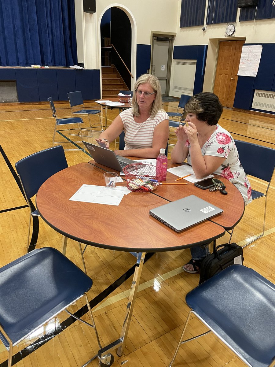 Adriana Rozestraten tweet media