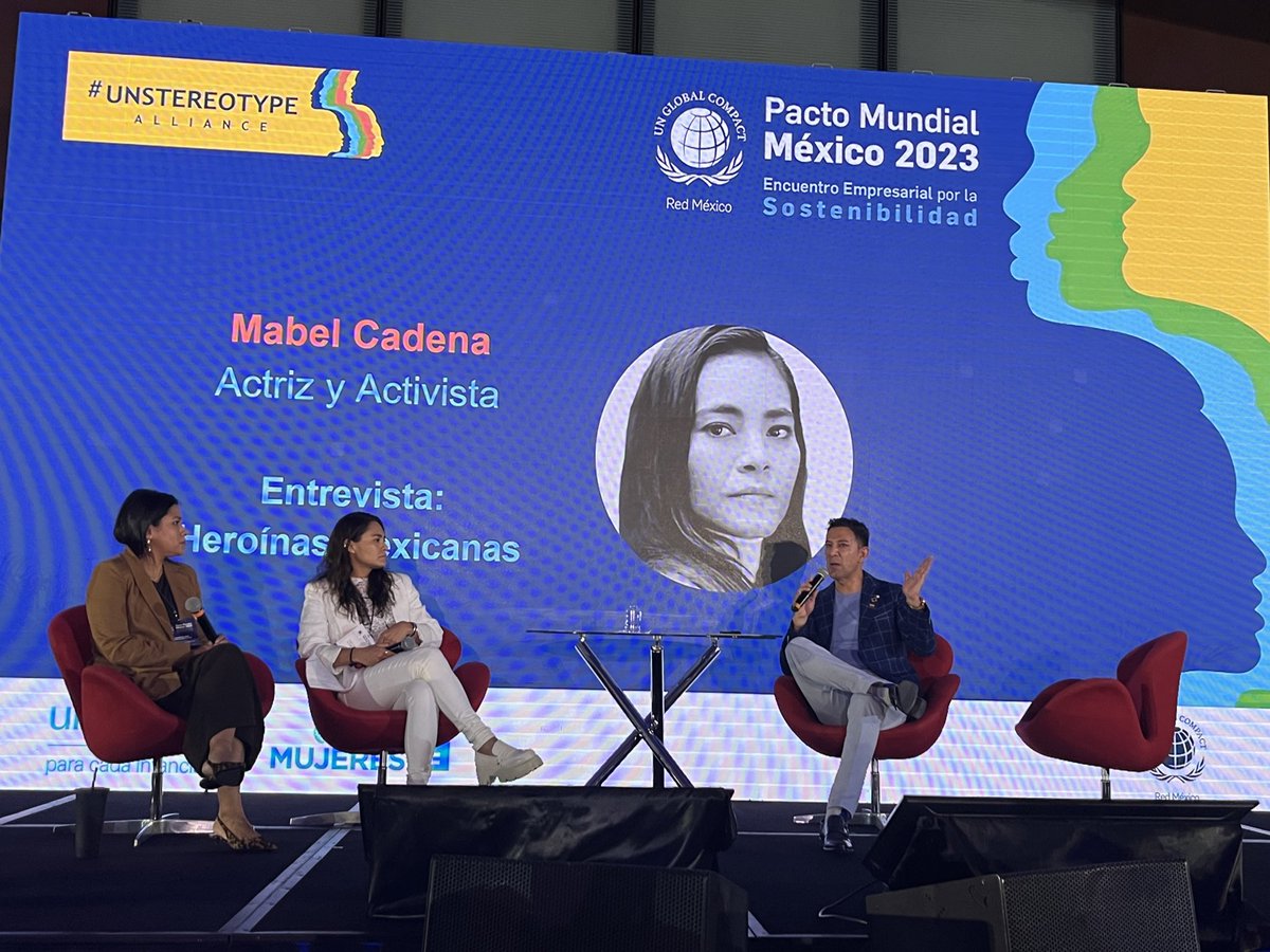 Cartoo's tweet photo. Con @MMabelCadena y @EileenYaRo en el evento de #unstereotype de @PactoMundialMex @ONUMX @ONUMujeresMX https://t.co/LW1lEh4fkP