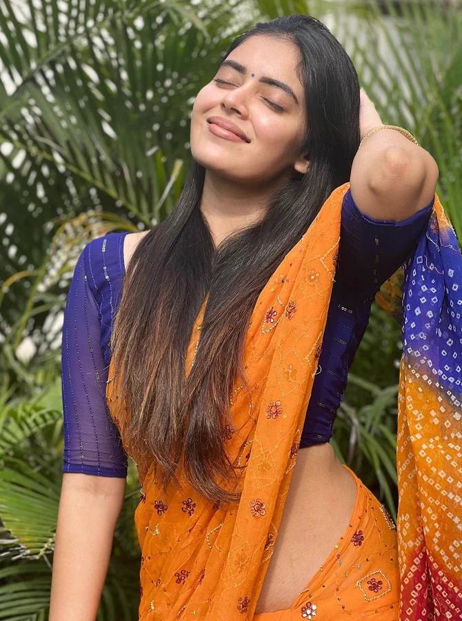 F4vxlhNWsAECxS2?format=webp&name=900x900