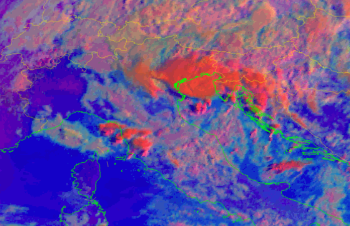 SEVIRI Day Microphysics RGB – 30 August 2023, 06:00 UTC – A low pressure system causing heavy rain and some thunderstorms over northern Italy and the Balkans. Thick ice clouds with small ice crystals on top are shown in orange, low clouds in greenish colors in the product.