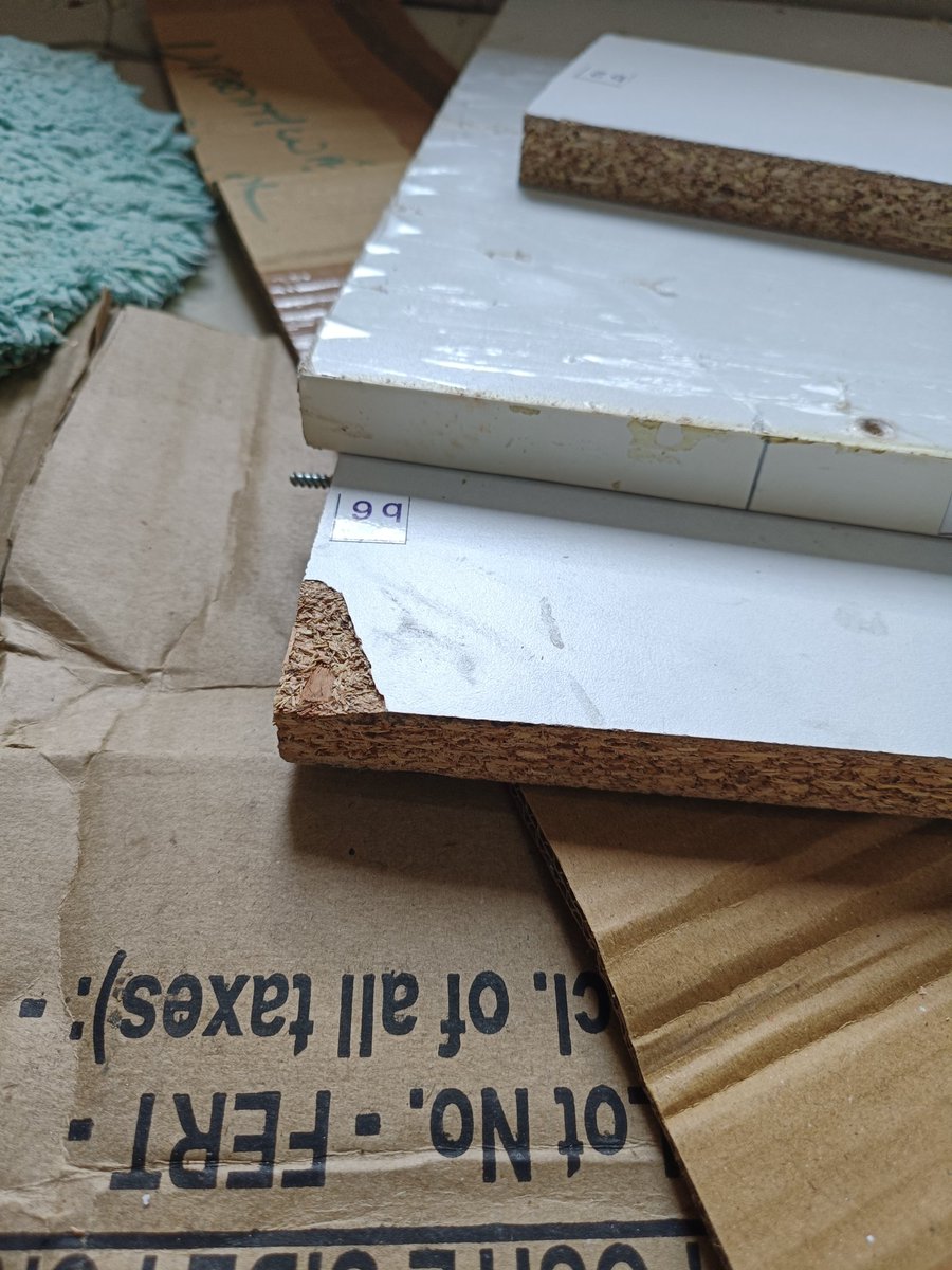 Jerusha_R1's tweet photo. @amazonIN The product is damaged &amp; has a 10 day return policy.Return or exchange is denied &amp; customer care cannot be reached.Last product was charged but I never received it nor I received my money back.
It is very disappointing to run a big brand under these fraudulent policies. https://t.co/y5DCwjHQbd