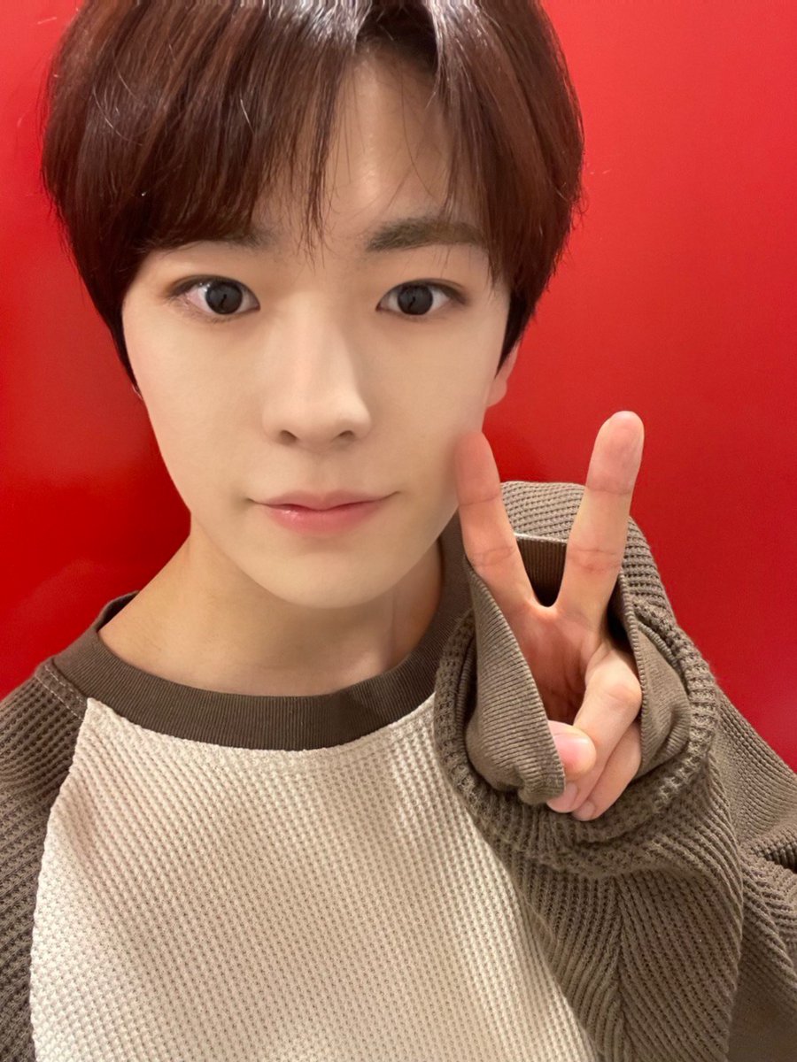 SMROOKIES tweet media