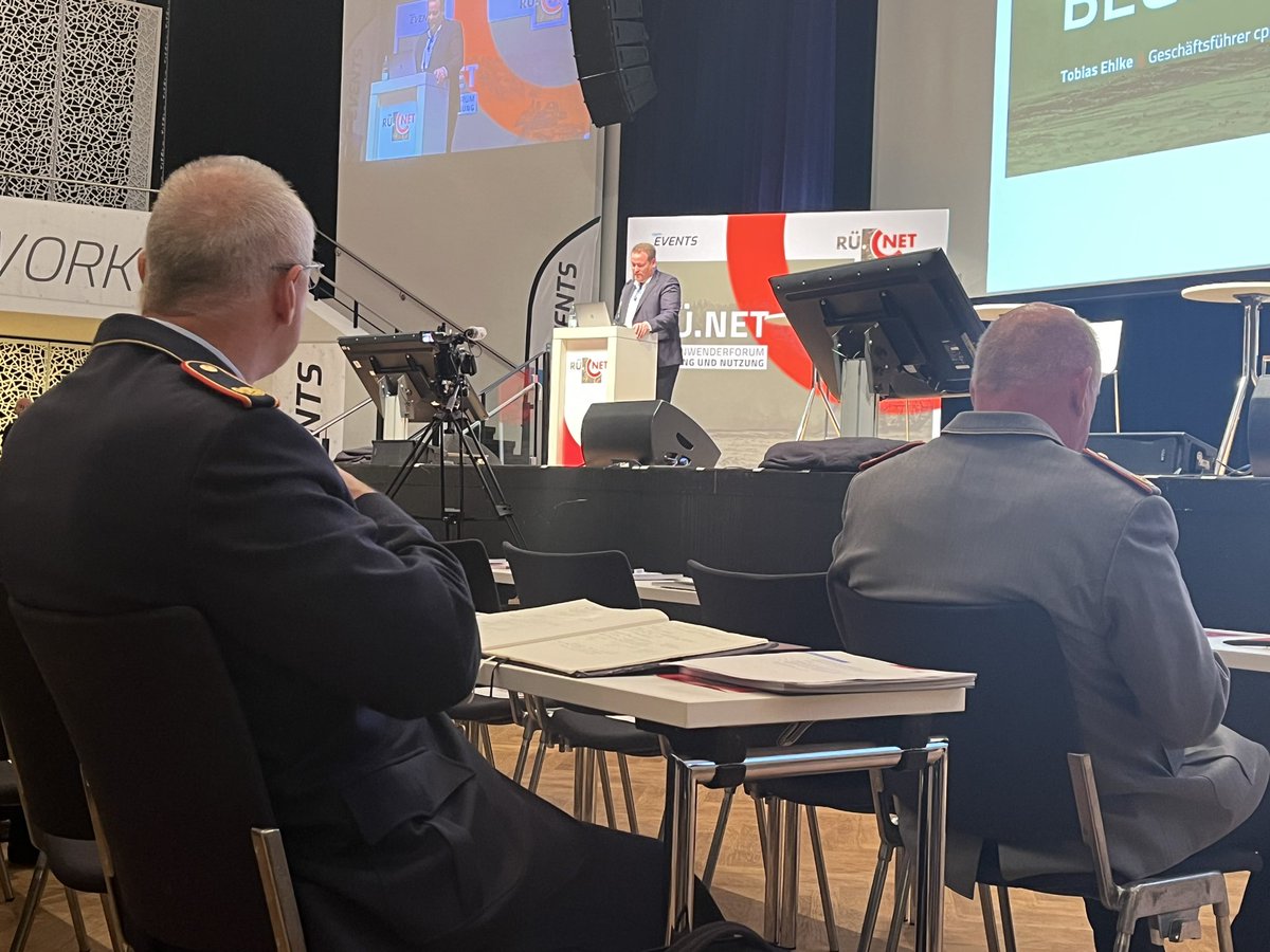 dorothee_frank's tweet image. Beginn der #RüNet23 in Koblenz. Über 800 Teilnehmer diskutieren die nächsten zwei Tage über Beschaffungen in der Bundeswehr.