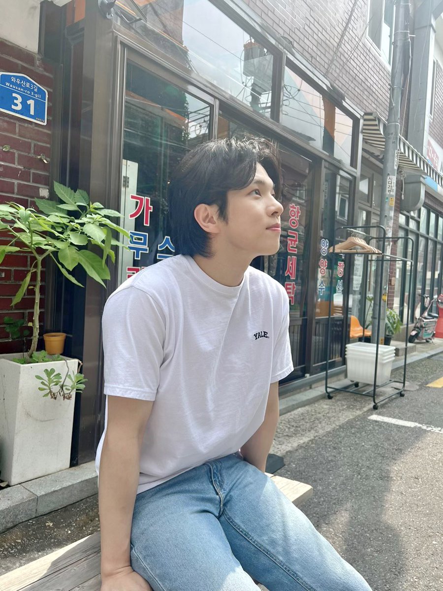 NFlyingofficial's tweet photo. [📸] 허자매

#NFlying #엔플라잉 #유회승 #YooHweSeung https://t.co/K7uDmfBVt5