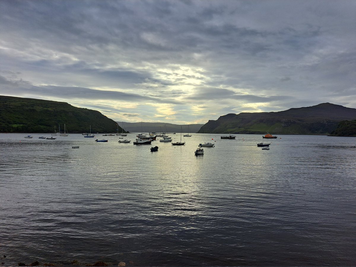 Early Morning Landscape.

#portree #portreeharbour #isleofskye #scotland #scotlandexplore #boats #rnli #rnliportree #mountains #clouds #beautiful #holiday #peaceful #tranquil #landscapephotography #landscape #instagram #photooftheday #photo #travelphotography