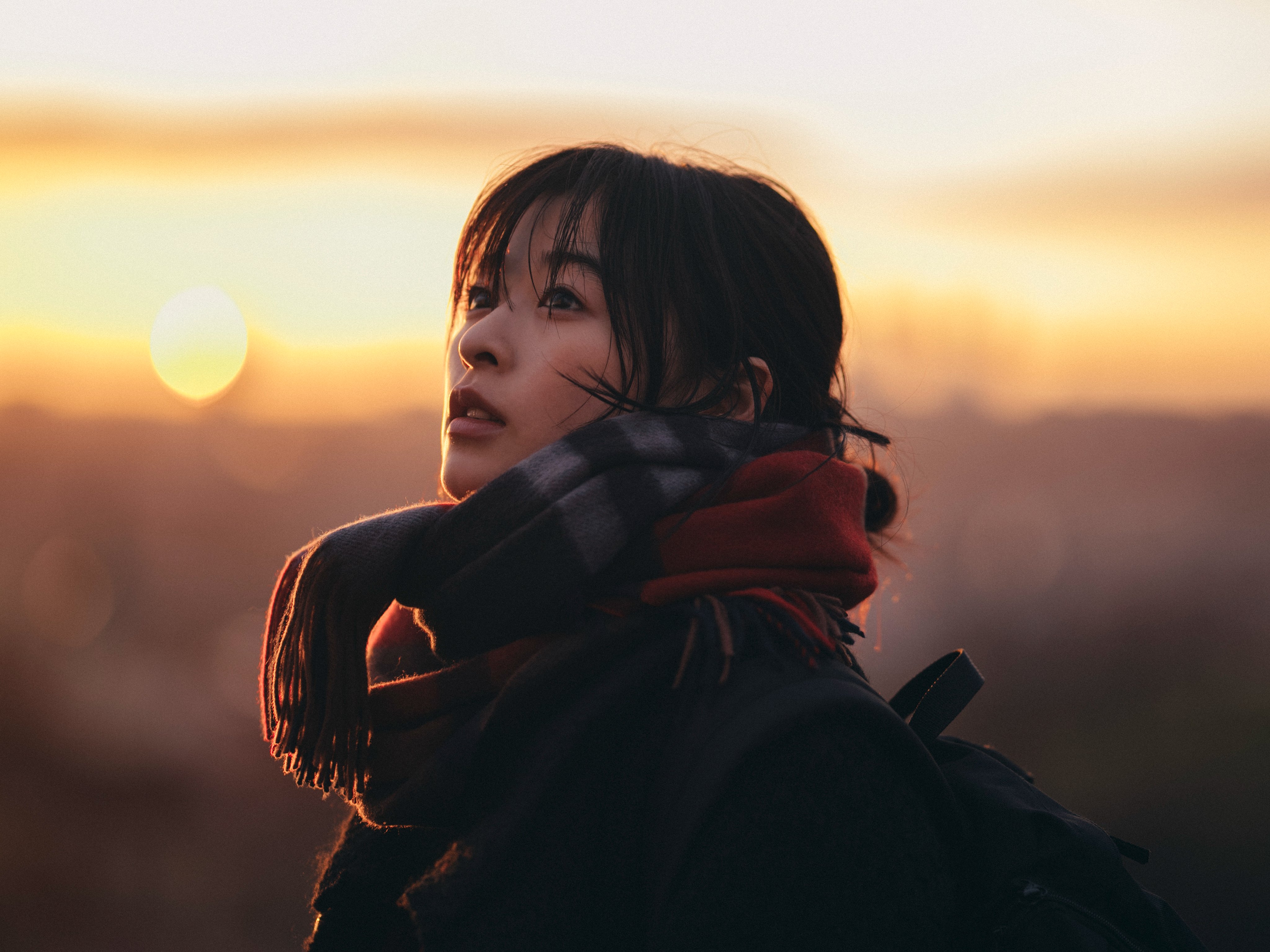 特売 Amazon.co.jp: (直筆サイン入り)森七菜 写真集 ワンダー