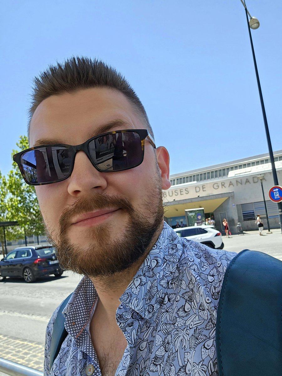 Chris (@kastuvas) on Twitter photo 