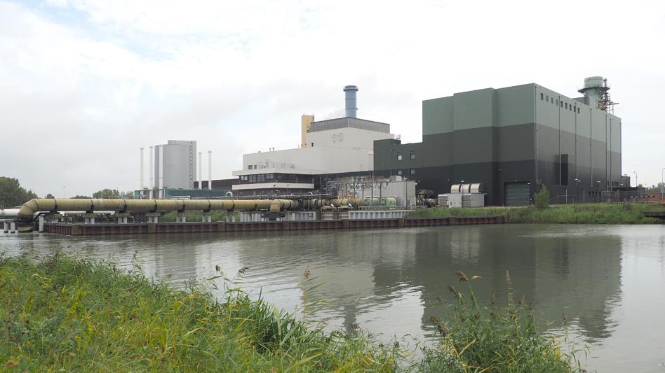 Provincie Noord-Holland moet alsnog uitgebreid onderzoek laten doen naar de milieugevolgen van een nieuwe biomassacentrale in Diemen. In dit geval moeten de houtpellets die worden verbrand als "afvalstof" worden beschouwd. Lees meer. 👇
raadvanstate.nl/actueel/nieuws…