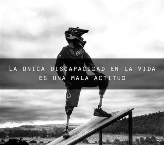 AdrianPrietone's tweet photo. + ánimo + buen día + 😃 https://t.co/TOc8qeEpBZ