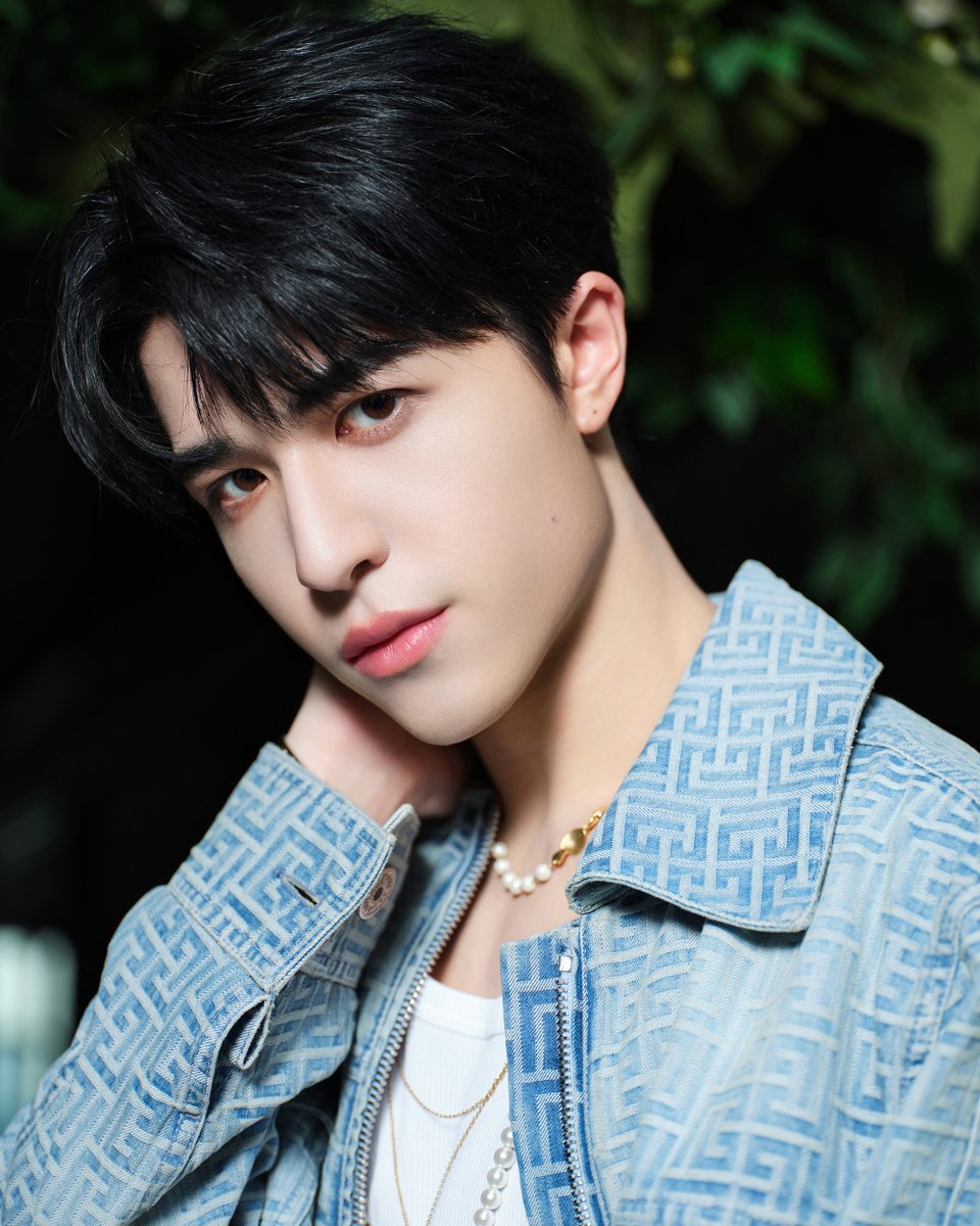 WeTVOfficial's tweet photo. I can only see you in my eyes!😍

#HeartSignalS6 is streaming NOW on WeTV👉https://t.co/iZU5W3qI0Y

#心动的信号第6季 #Patrick #尹浩宇 #WeTV #WeTVAlwaysMore https://t.co/aTw3U9irMJ