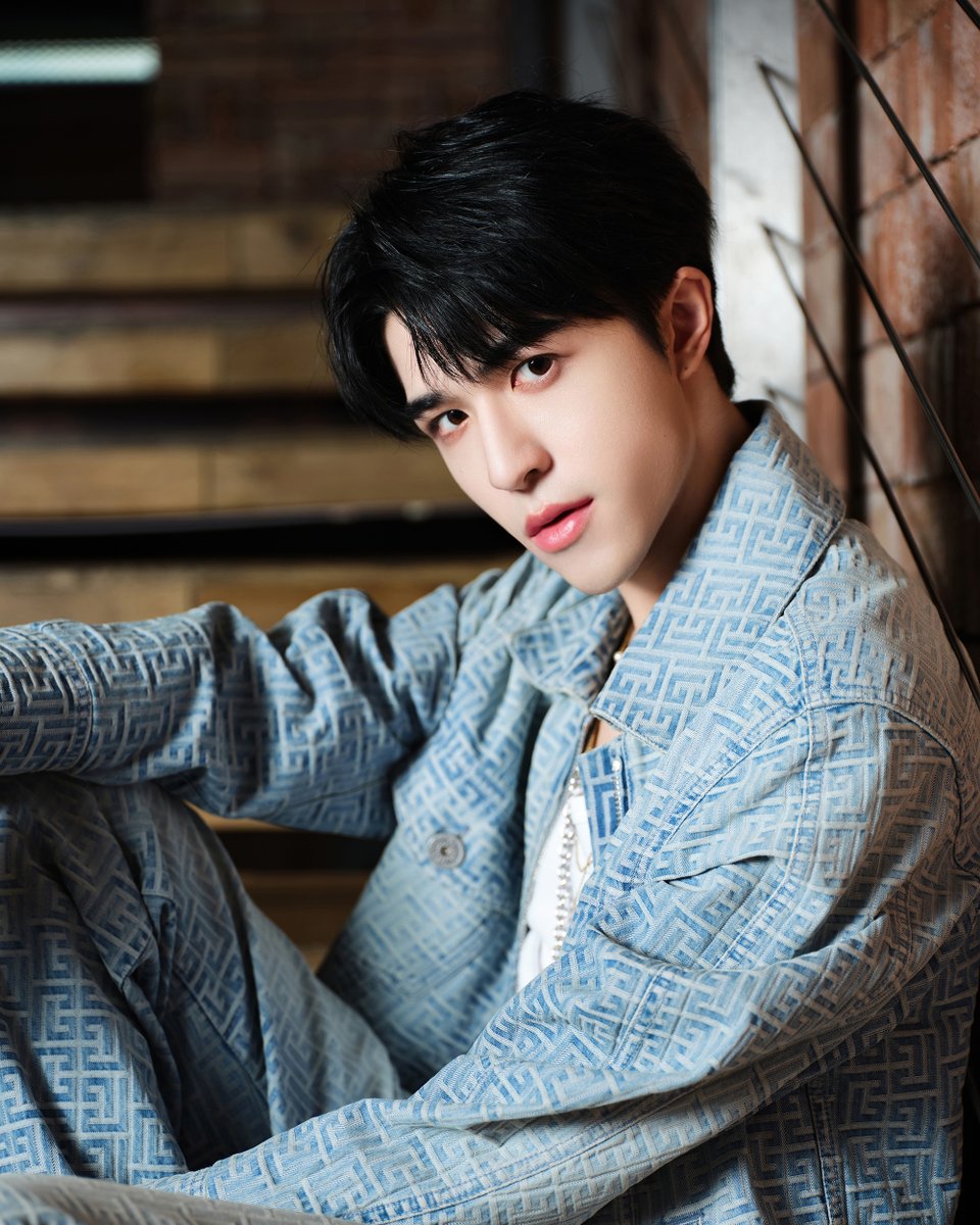WeTVOfficial's tweet photo. I can only see you in my eyes!😍

#HeartSignalS6 is streaming NOW on WeTV👉https://t.co/iZU5W3qI0Y

#心动的信号第6季 #Patrick #尹浩宇 #WeTV #WeTVAlwaysMore https://t.co/aTw3U9irMJ