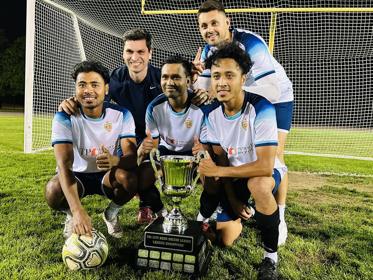 rohingyacentre's tweet photo. Congratulations Rohingya FC on clinching the league title and lifting the trophy today! Your dedication, hard work, and team spirit have truly paid off. It's heartwarming to see the joyous celebrations with your team and the incredible fans. Well done. https://t.co/NRXfVOgDR4