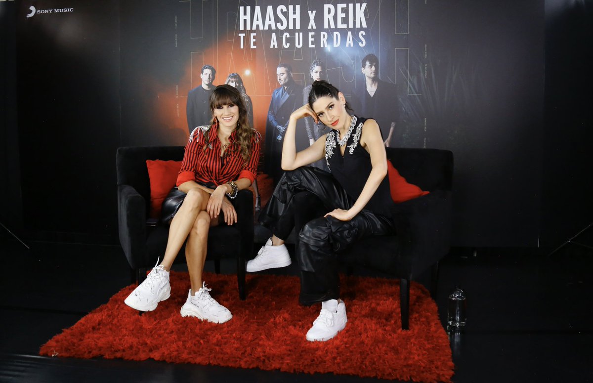 haashoficial's tweet photo. ❤️💋❤️‍🔥💋❤️ Día de promo‼️😜 #TeAcuerdas 
🎥: https://t.co/fTSrVk1lTu https://t.co/TC12bnlMcH