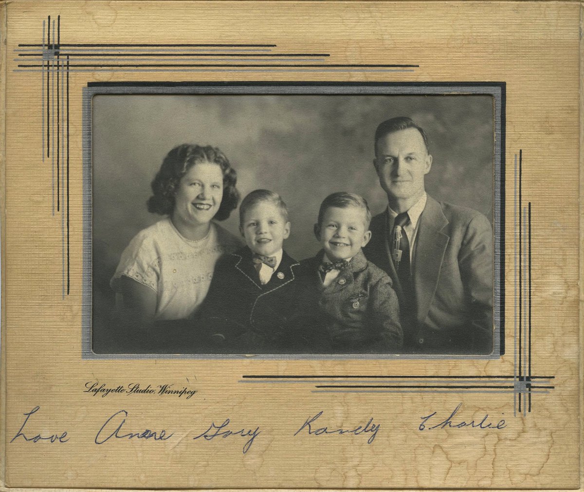RandysVinylTap's tweet photo. 1947. My family: Anne, Gary, Randy &amp; Charles Bachman. Lafayette Studio, Winnipeg. My younger two brothers Tim &amp; Robbie would join us a few years later. 
#throwback #family #Bachman #Winnipeg #Canada https://t.co/U5NyykuZOb