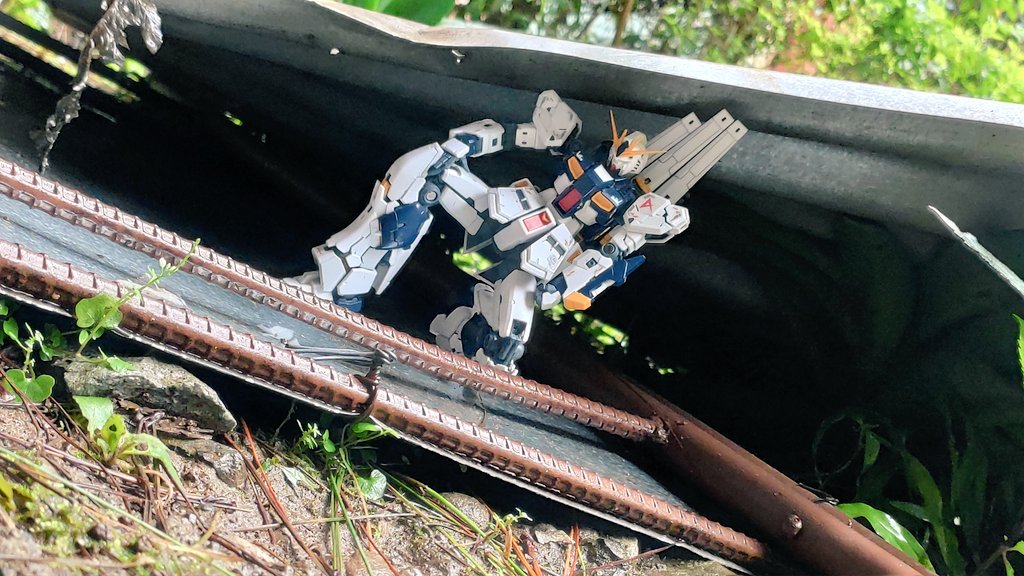 Gundam model photography shots

#GUNDAM #figurine #photography