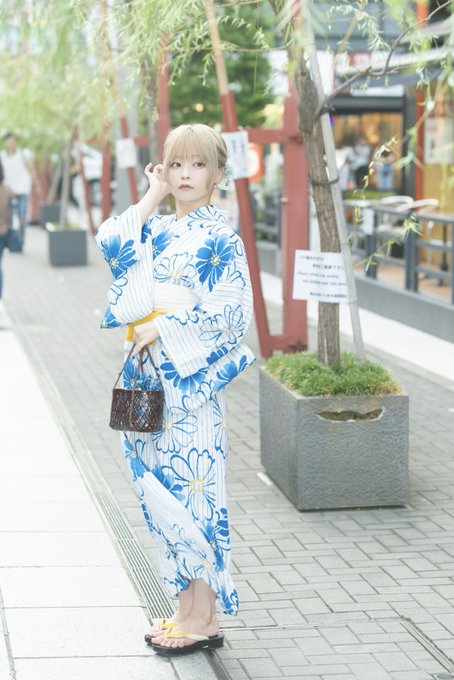 Twitterのコスプレ画像24