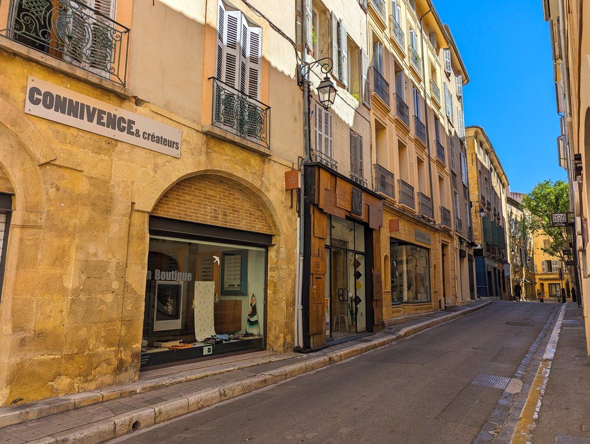 Monographicalx's tweet photo. Come and see what we discovered during our trip to Aix-en-Provence, full of amazement with all its wonderful charm and tranquility.

🌐https://t.co/gfojFoLOfv

@WTGTravelGuide @RoughGuides @VisitCotedazur 
#WorldTravelGuide #Travel #VisitCotedAzur #CotedAzurFrance https://t.co/YHwHVeUDOd