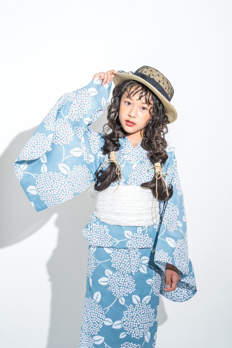 StudioNear's tweet photo. 夏👘☀️🍧
ポートレート撮影もしています📷
お気軽にお問い合わせください✉️ https://t.co/Fy5RMGAU0B