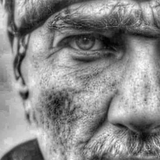 ymozden's tweet photo. “Tarih yazmak, tarih yapmak kadar önemlidir. Yazan yapana sadık kalmazsa, değişmeyen hakikat insanı şaşırtacak bir nitelik alır.”
#30AgustosZaferBayrami https://t.co/gor0dFL08t