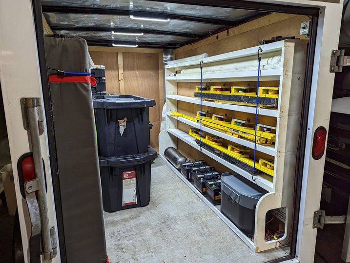 EcoFlowTech's tweet image. Hurricane Idalia is knocking. Keep the shows &amp;amp; internet rolling like Roger did during Ian. Need help? Prep with #EcoFlowDELTAMax and Dual Fuel #EcoFlowSmartGenerator 🔋🌀

If you got any questions, our Emergency Chat on the website is open 24/7!