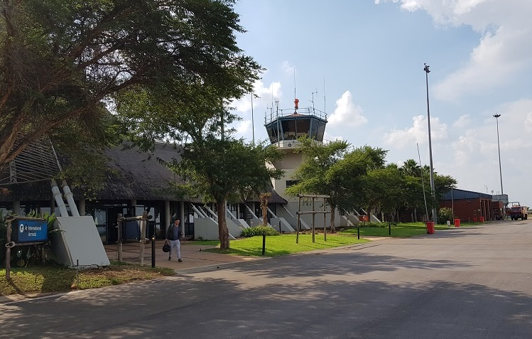 [LISTEN] <a href="/NWPGCommSafety/">NWPGCommSafety</a> <a href="/OshebengK/">Oshebeng Alpheus Koonyaditse</a> on the fire that engulfed parts of the Pilanesberg International Airport near Sun City

🔗 t.ly/hjkkC

#sabcnews #FirstTakeSA