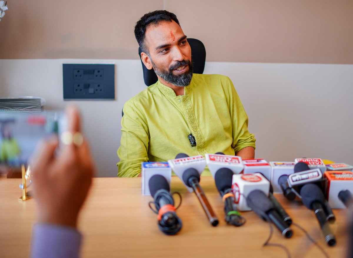 prashantm1212's tweet photo. "Your money is not your value; your value can make money."
#retvens #rown #retvensservices #connectingthedots #retvensteam #indianstartup #buildingcommunity #hospitalitysector #oman #saudiarabia #bhutan #europe #RevolutionizingRevenue #hospitality #community #hospitalitypodcast #hospitalitycommunity #connectingthedots #hotels #wisdom #revenuemanagement #marketing