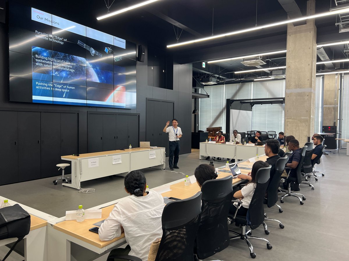 ArkEdgeSpace's tweet photo. 🌏We hosted a #JICA training delegation
17 people from 12 countries in Africa, Asia and Latin America at our Ariake office.
we are pleased to make a contribution to global space capacity building.
#monitaring #satellite #sustainability #space https://t.co/iGRRtSyutY