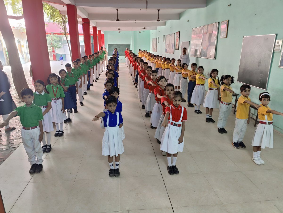 नेशनल स्पोर्ट्स डे पर गाजियाबाद इंग्लिश स्कूल में बच्चों द्वारा सुंदर प्रस्तुति
#NationalSportsDay 
@AnuragThakur_FC