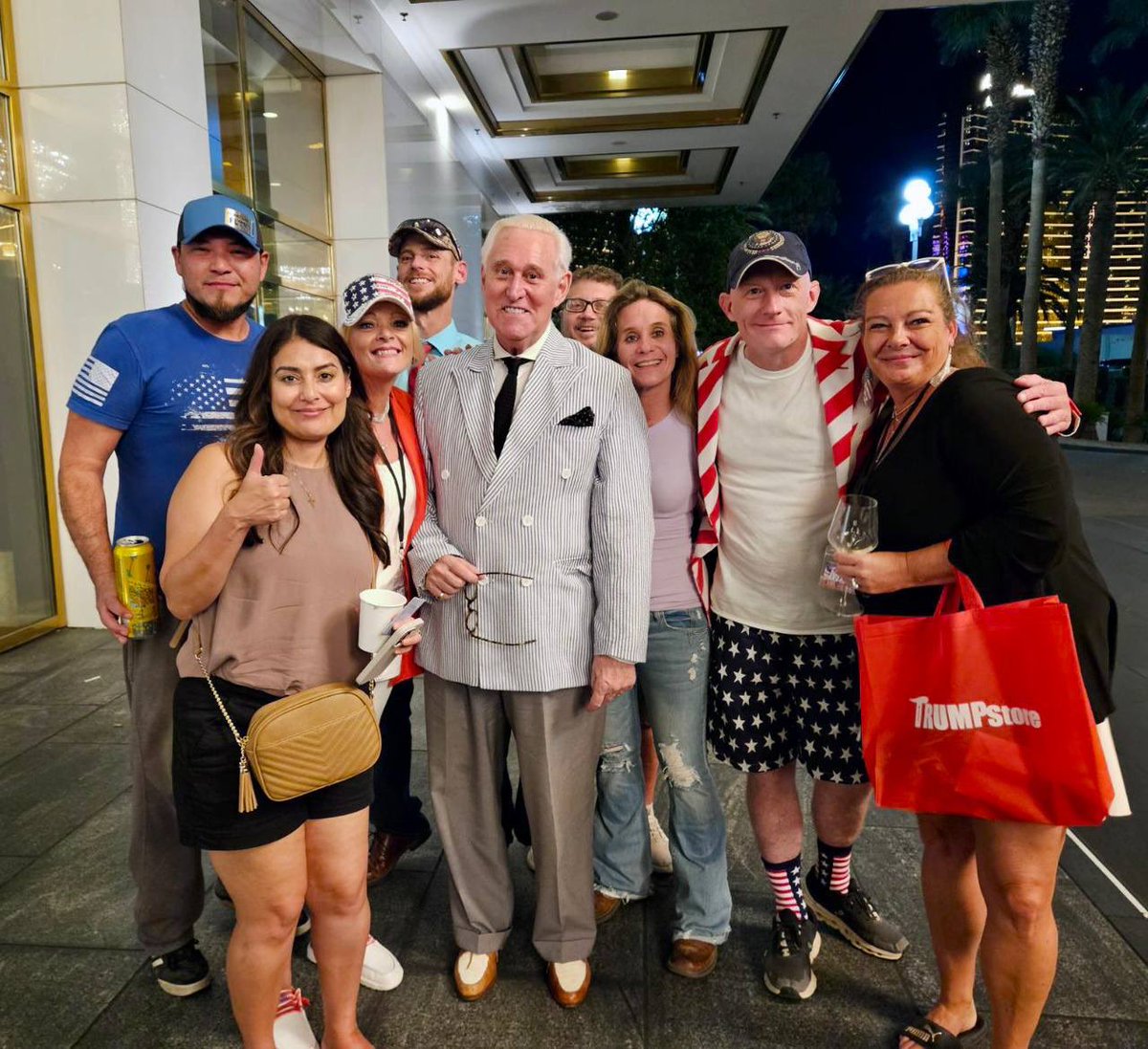 justInvisable17's tweet image. I just got back from Clay Clark’s  Reawaken America Tour in Vegas! 

What a great time spent with great patriots! 

It was great to spend a whole weekend with like minded, bible carrying, America loving people from all over the USA! 

#invisable